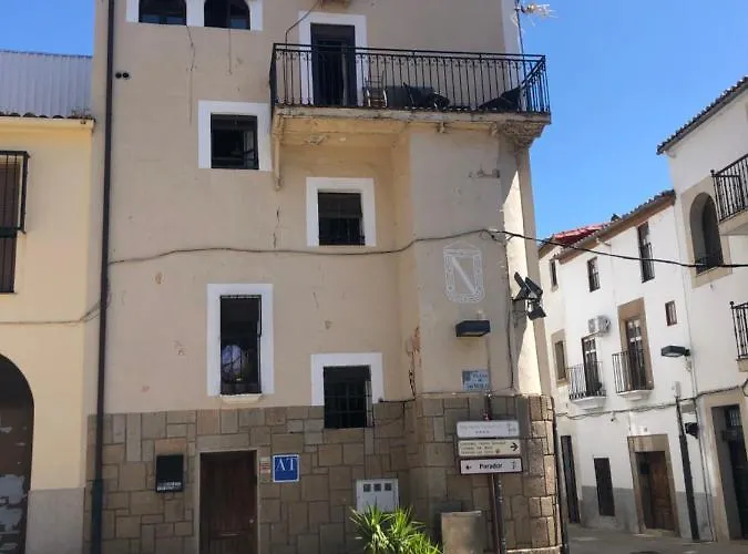 Qué Bueno Que Viniste. Edificio Singular